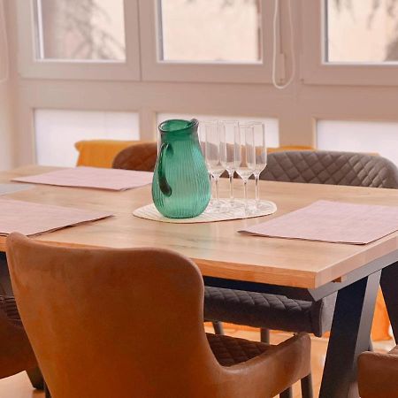 Apartamento De Lucerito Appartement Jaca Buitenkant foto